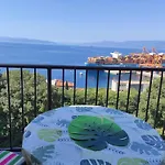 아파트 Yuriel - Sea View 리예카