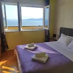Yuriel - Sea View