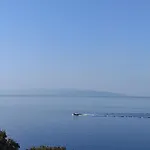 Yuriel - Sea View *