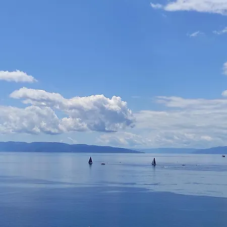 Yuriel - Sea View *