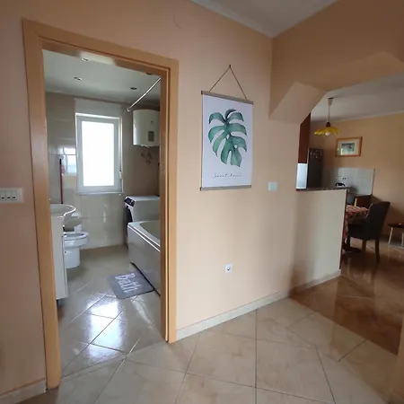 Yuriel - Sea View Apartment *