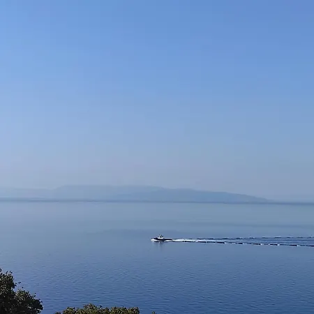 Yuriel - Sea View *
