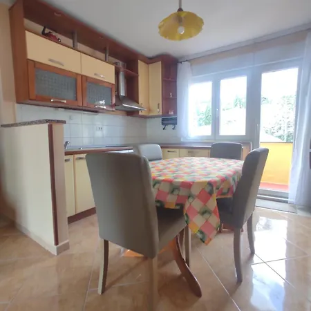 Yuriel - Sea View Apartamento *