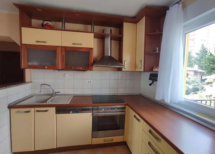 Yuriel - Sea View Apartament *