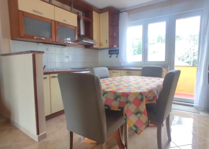 Yuriel - Sea View Apartament *