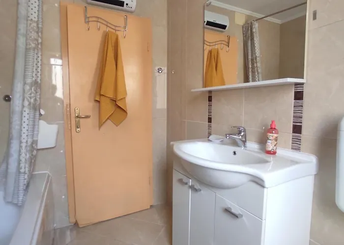 Apartament Yuriel - Sea View *